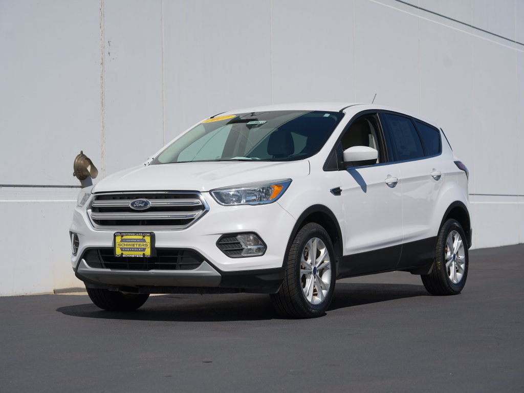 Used 2017 Ford Escape SE AWD/4WD image 8