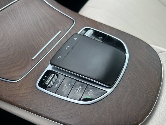 Used 2022 Mercedes-Benz E 350 Sedan image 32