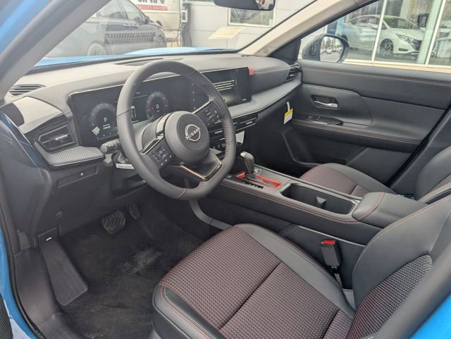 New 2026 Nissan Kicks SR w/ Cold Weather Package image 13