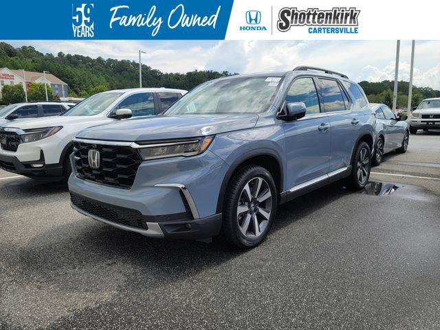 Used 2025 Honda Pilot Elite image 1