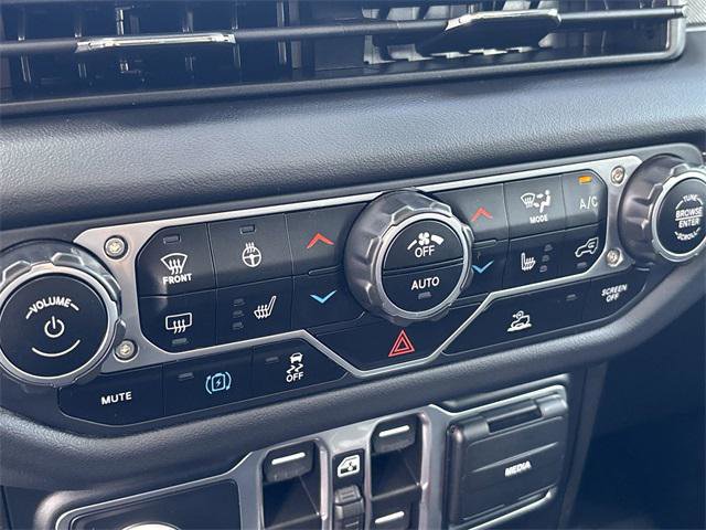 Certified 2024 Jeep Wrangler Unlimited Sahara image 26