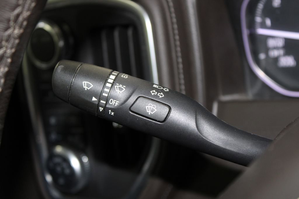 Used 2020 GMC Sierra 1500 SLT w/ SLT Premium Package image 40