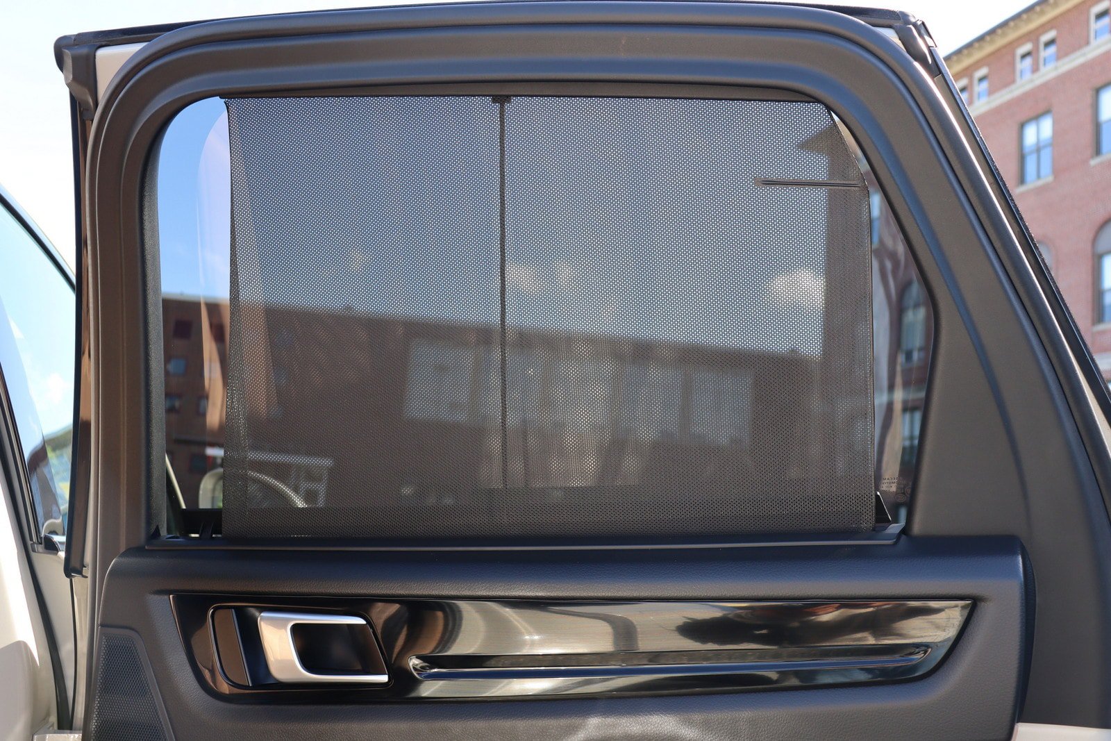 Used 2023 Porsche Cayenne AWD/4WD image 34
