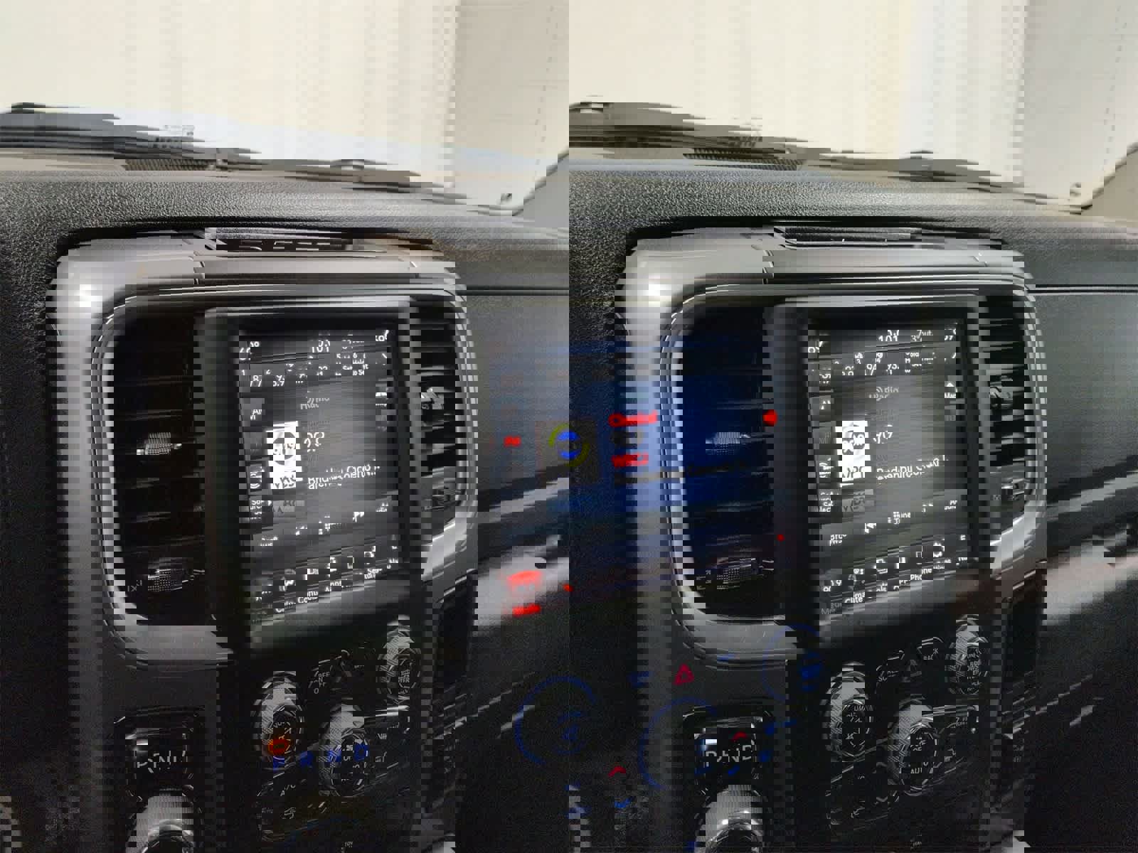 Used 2023 RAM 1500 Classic SLT w/ Trailer & Traction Group image 27