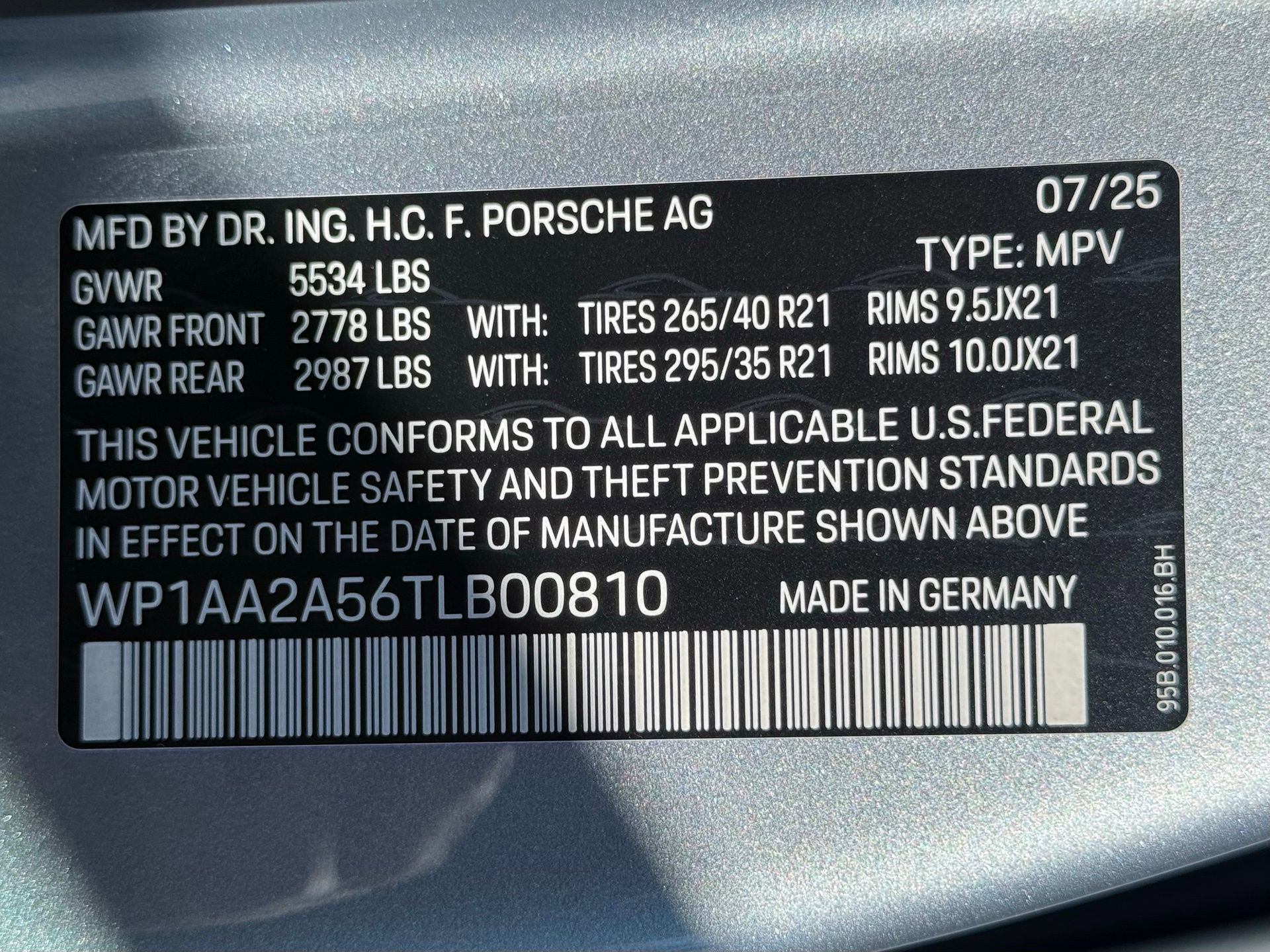 Used 2026 Porsche Macan image 37