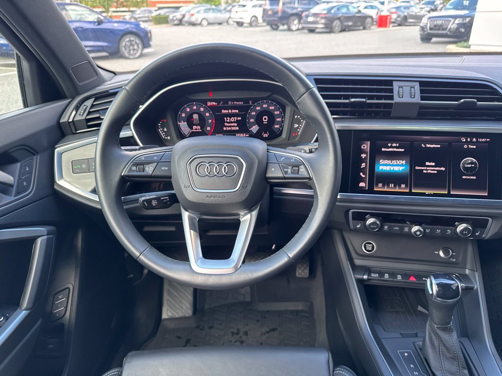 Used 2025 Audi Q3 2.0T Premium w/ Convenience Package AWD/4WD image 31