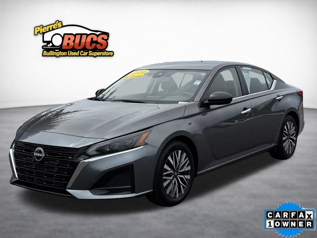 Used 2024 Nissan Altima 2.5 SV