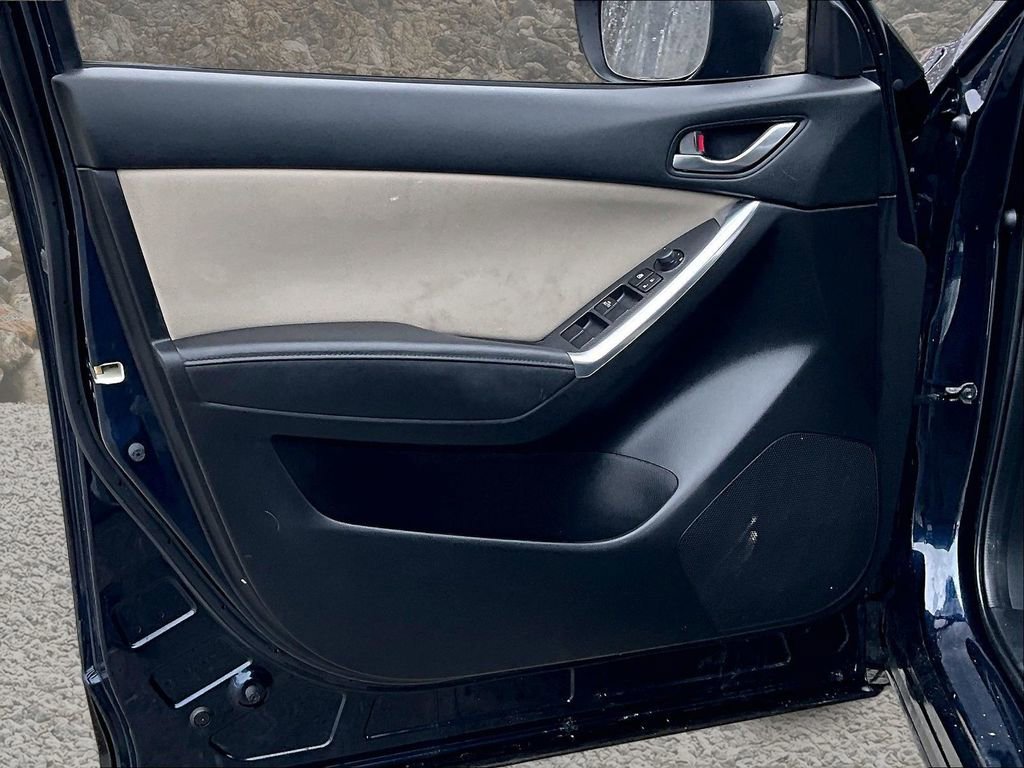 Used 2016 MAZDA CX-5 Touring image 21