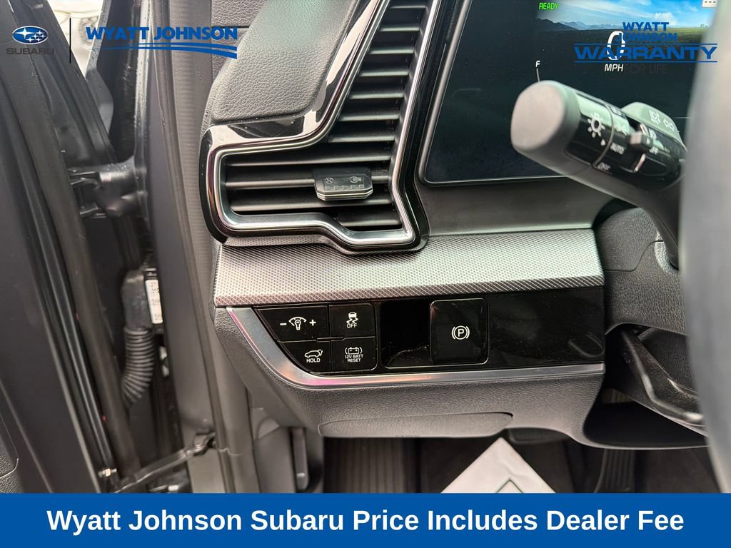 Used 2025 Kia Sportage SX Prestige AWD/4WD image 21