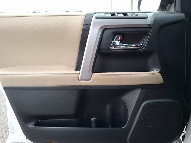 Used 2021 Toyota 4Runner SR5 Premium w/ Moonroof Package AWD/4WD image 22
