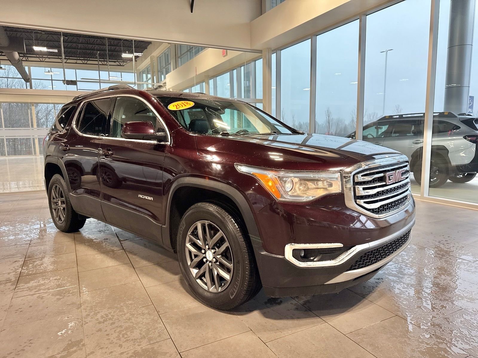 Used 2018 GMC Acadia SLT