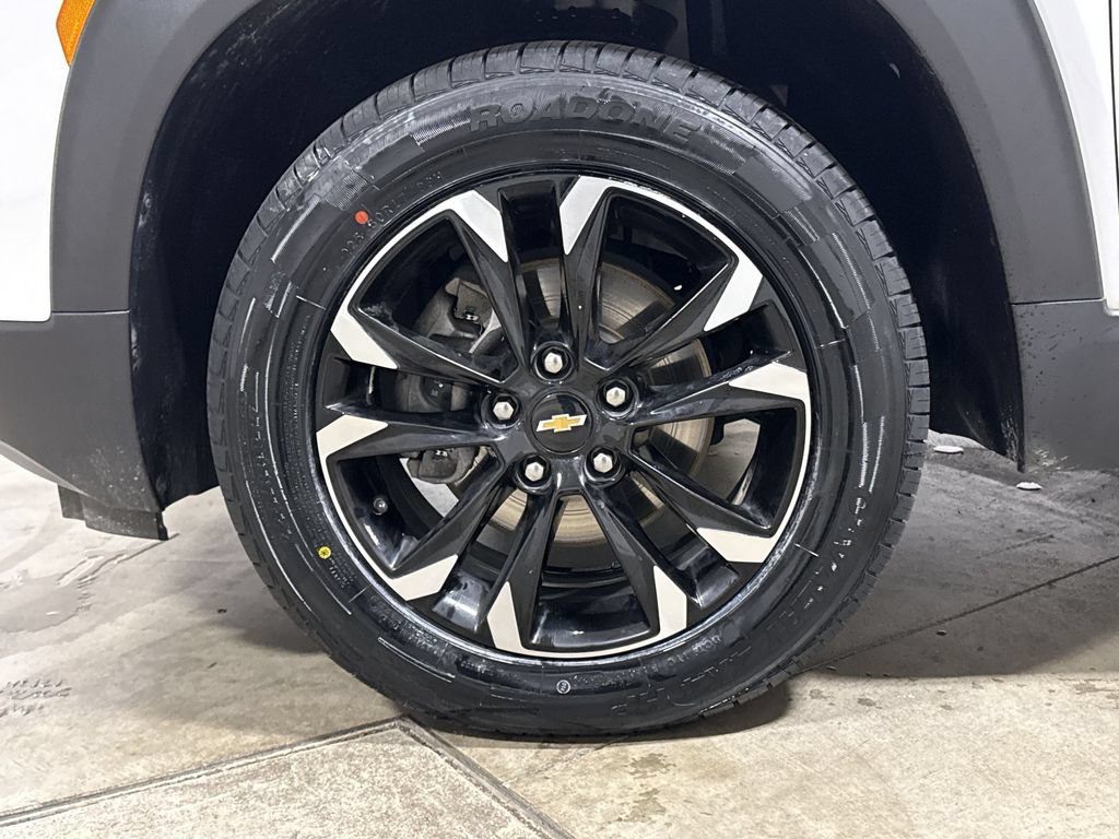 Used 2022 Chevrolet TrailBlazer LT AWD/4WD image 26
