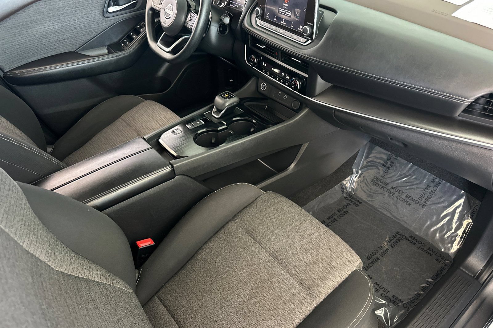 Used 2023 Nissan Rogue SV FWD image 20