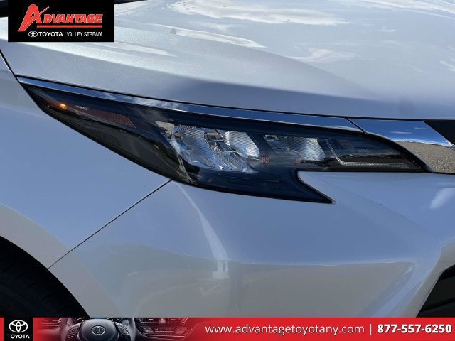 Certified 2026 Toyota Sienna XLE AWD/4WD image 12