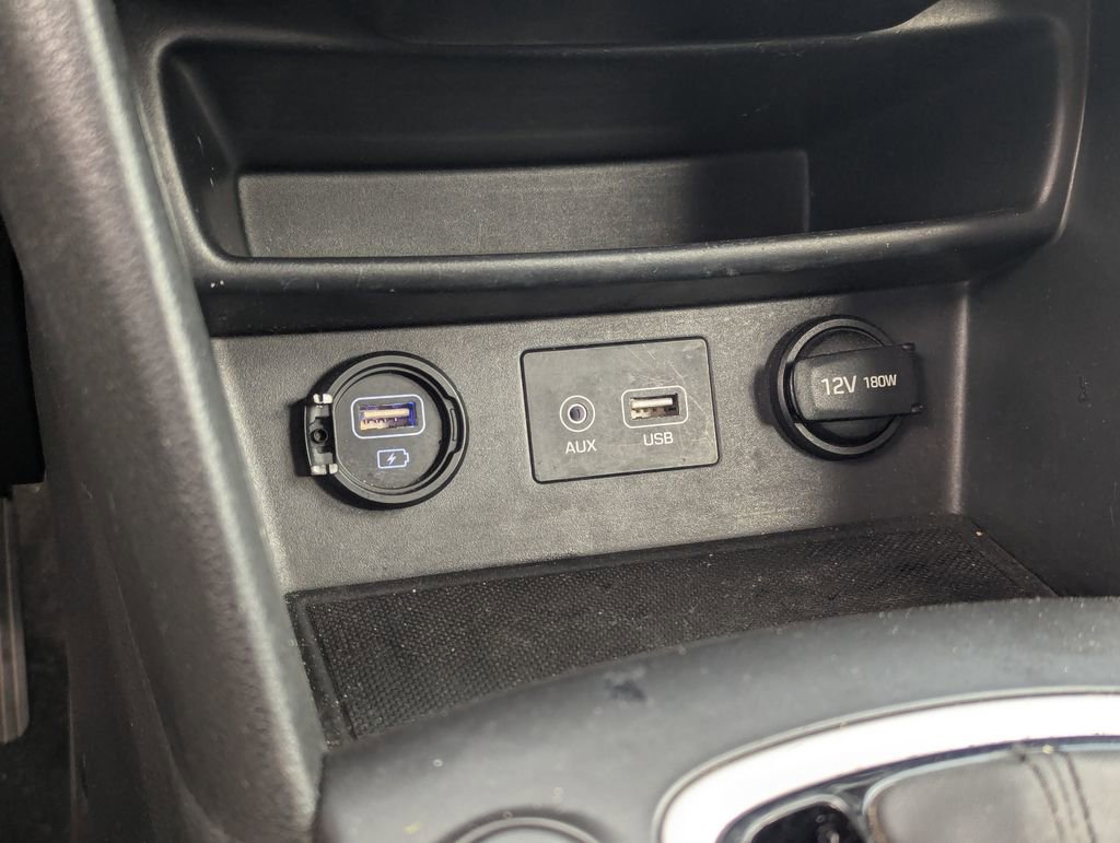 Used 2020 Hyundai Kona SE FWD image 17