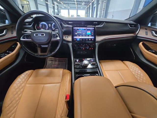 Used 2021 Jeep Grand Cherokee L Summit w/ Luxury Tech Group V AWD/4WD image 21