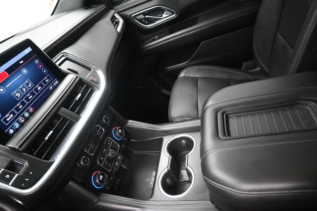 Used 2021 Chevrolet Tahoe Z71 w/ Z71 Signature Package AWD/4WD image 19