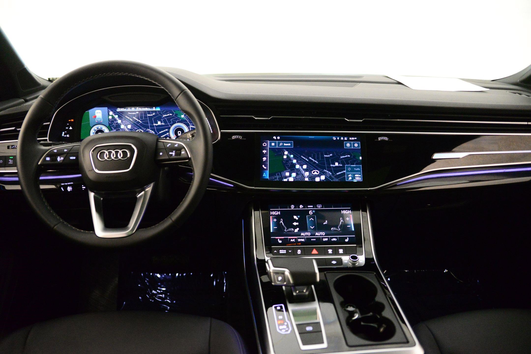 Certified 2025 Audi Q7 2.0T Premium Plus w/ Premium Plus Package image 3