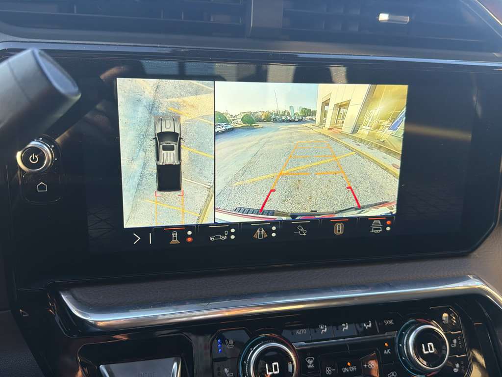 Used 2025 GMC Sierra 2500 Denali w/ Denali Reserve Package AWD/4WD image 29