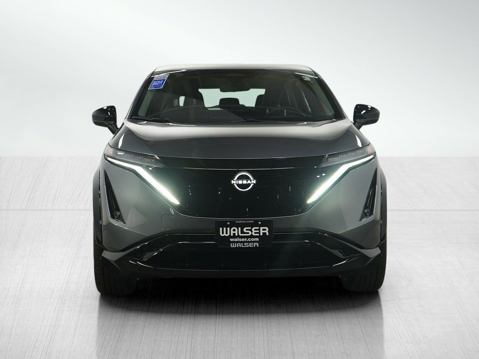 Used 2024 Nissan Ariya AWD image 8