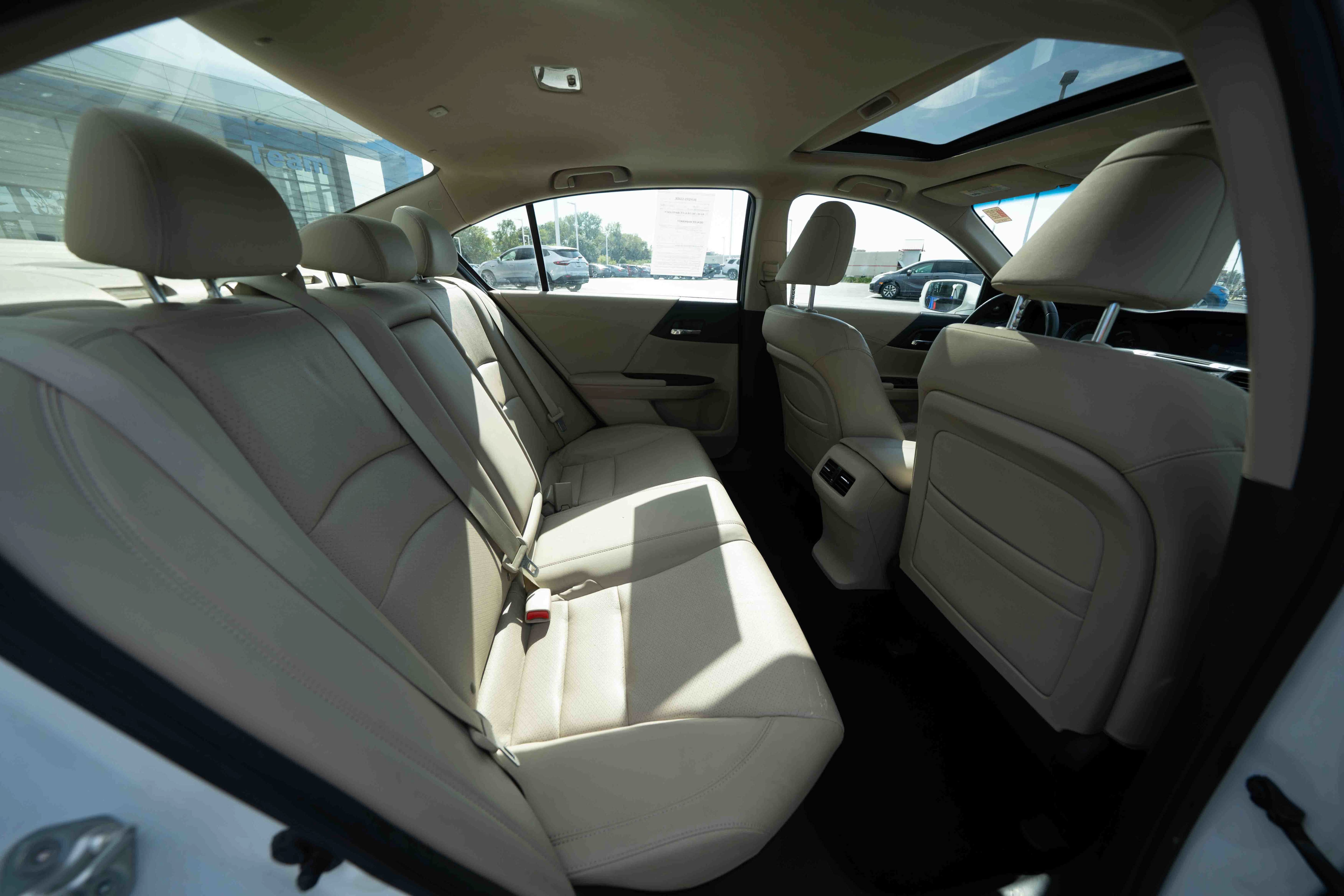 Used 2013 Honda Accord EX-L image 24