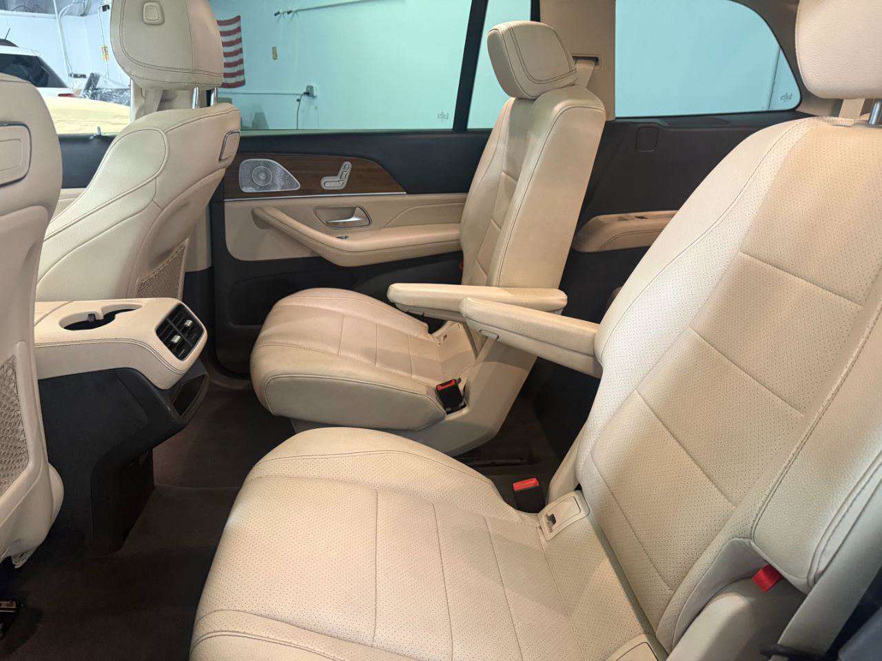 Used 2020 Mercedes-Benz GLS 450 4MATIC image 13