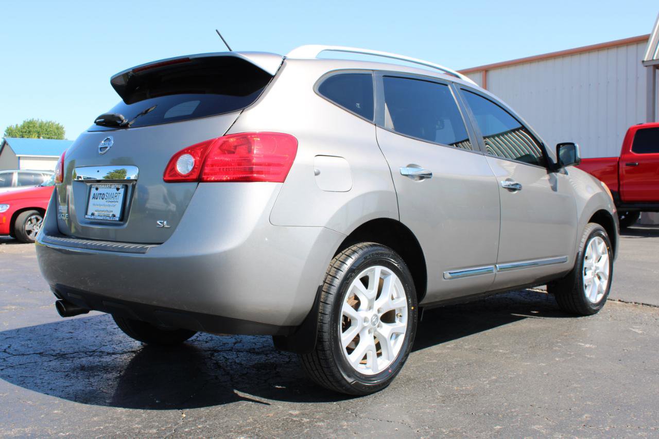 Used 2013 Nissan Rogue SL FWD image 4