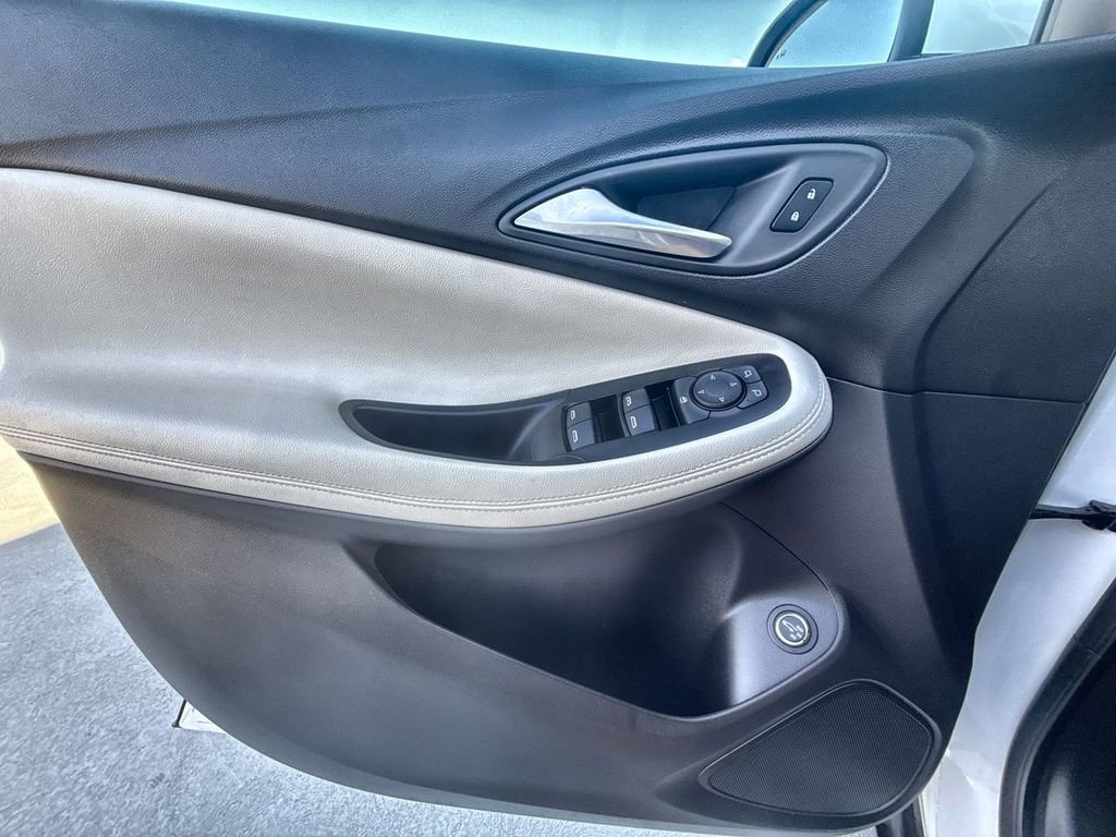 Used 2024 Buick Encore GX Preferred w/ Comfort Package image 12