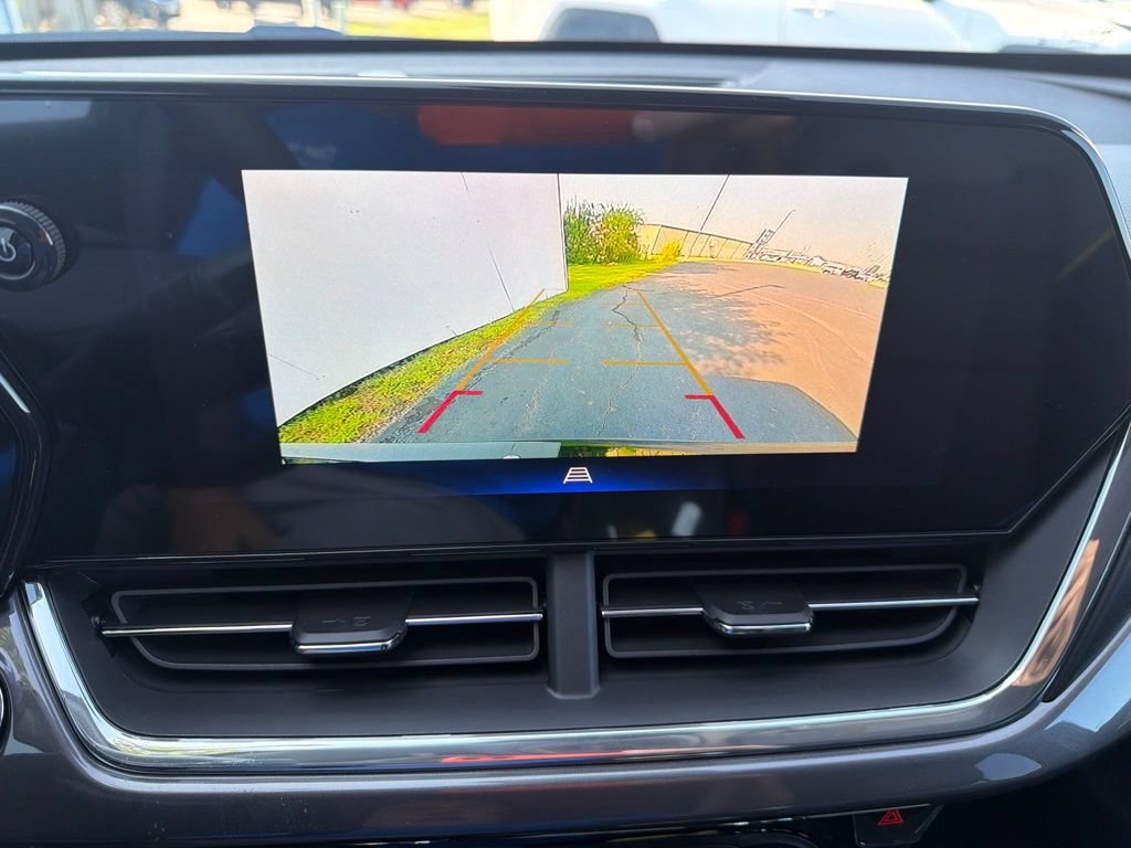New 2026 Chevrolet Trax ACTIV w/ Driver Confidence Package FWD image 15