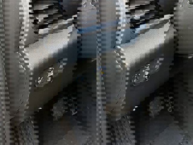 Used 2022 Chevrolet Traverse LT image 12