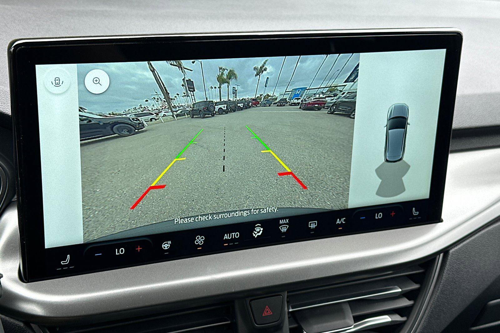 New 2025 Ford Escape SE image 17