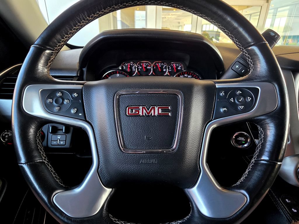 Used 2016 GMC Yukon SLT w/ Open Road Package AWD/4WD image 28