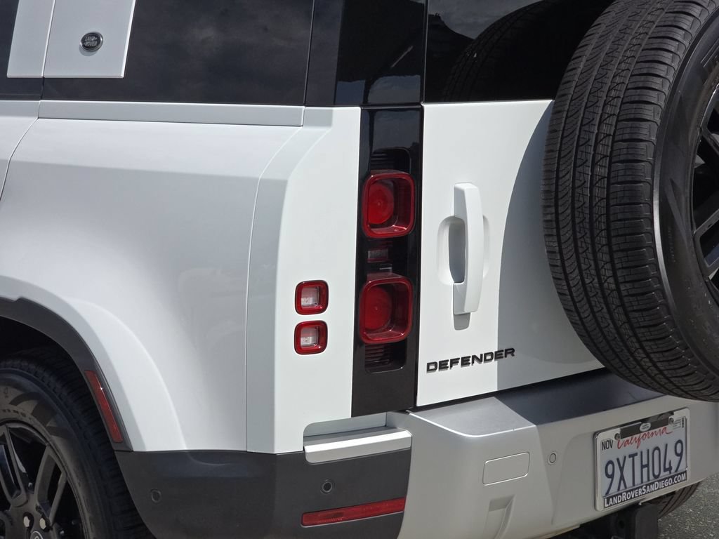 Certified 2024 Land Rover Defender 110 S AWD/4WD image 36