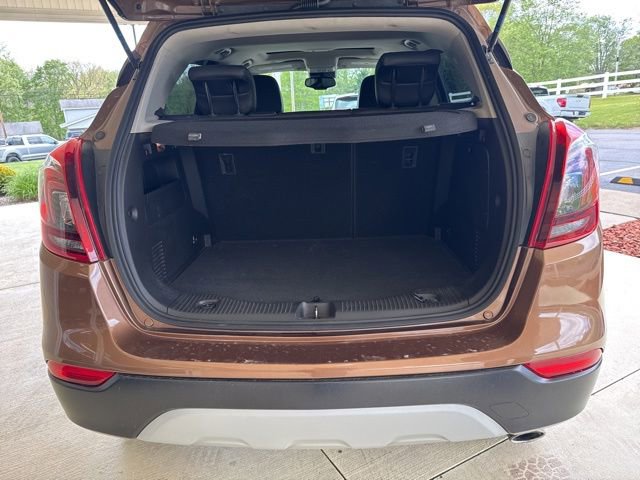 Used 2017 Buick Encore Essence FWD image 11