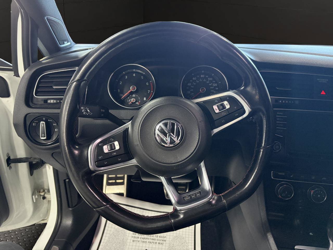 Used 2017 Volkswagen GTI Autobahn FWD image 10