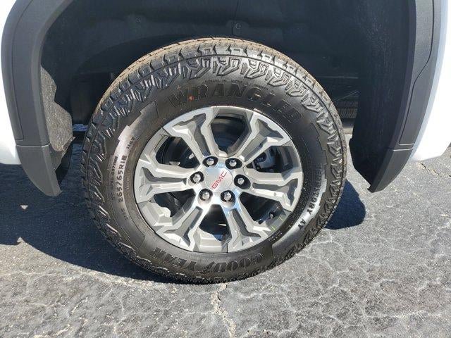 New 2026 GMC Sierra 1500 SLE w/ X31 Off-Road Package AWD/4WD image 9