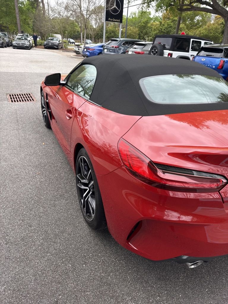 Used 2025 BMW Z4 sDrive30i w/ Premium Package image 2