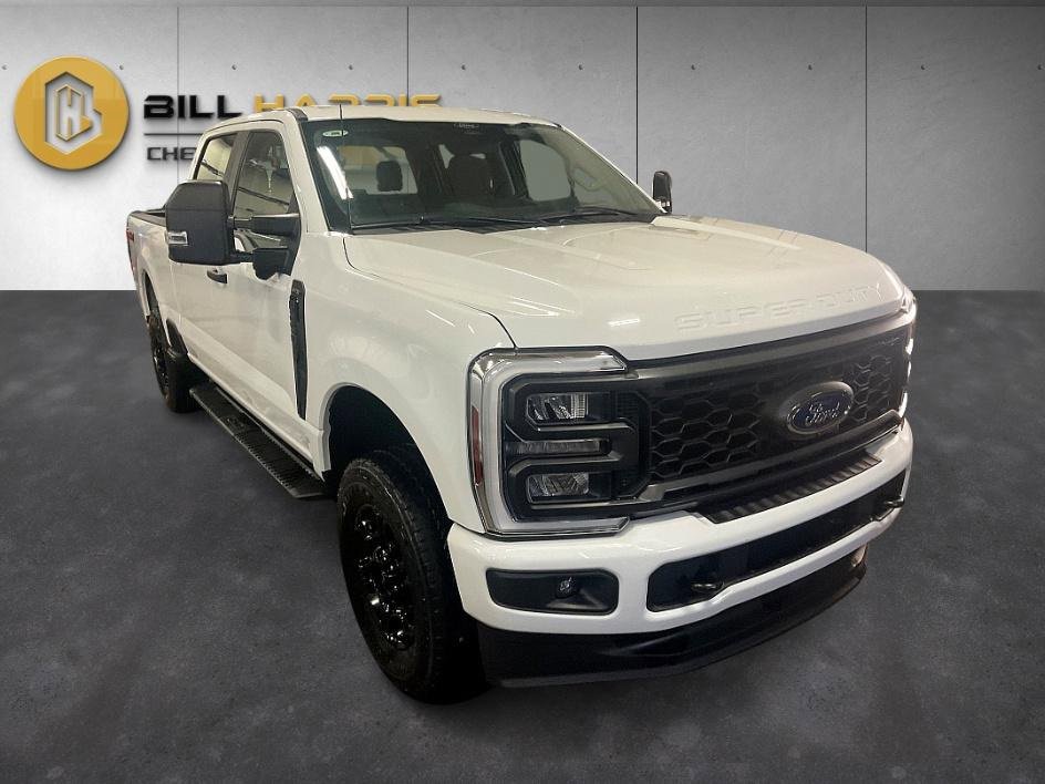 Used 2024 Ford F250 XL w/ STX Appearance Package image 9