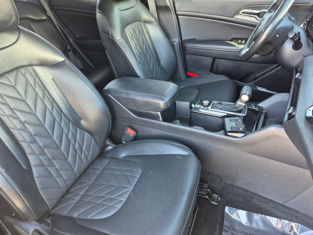 Used 2024 Kia Sportage X-Line w/ X-Line Premium Package AWD/4WD image 17