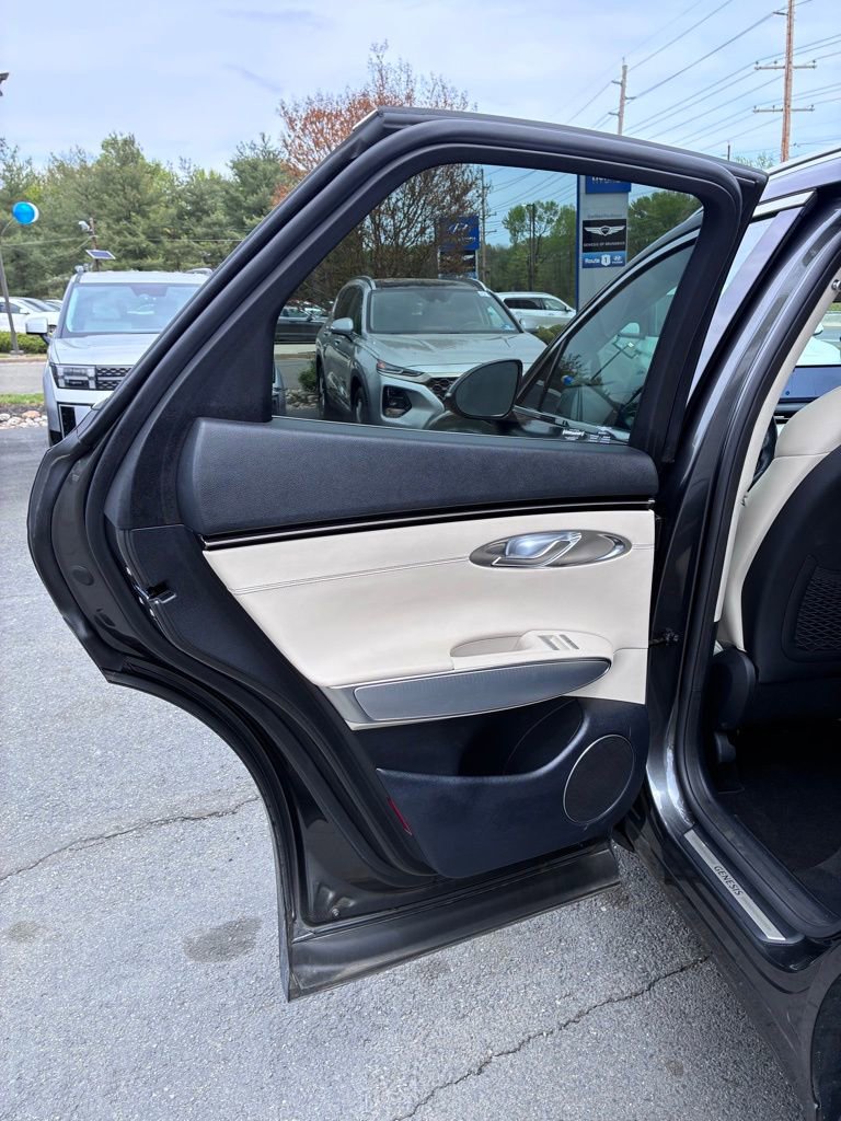 Used 2024 Genesis GV70 2.5T w/ Select Package AWD/4WD image 48
