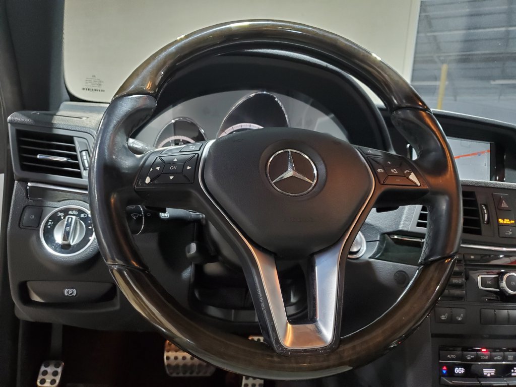 Used 2013 Mercedes-Benz E 350 Coupe image 24