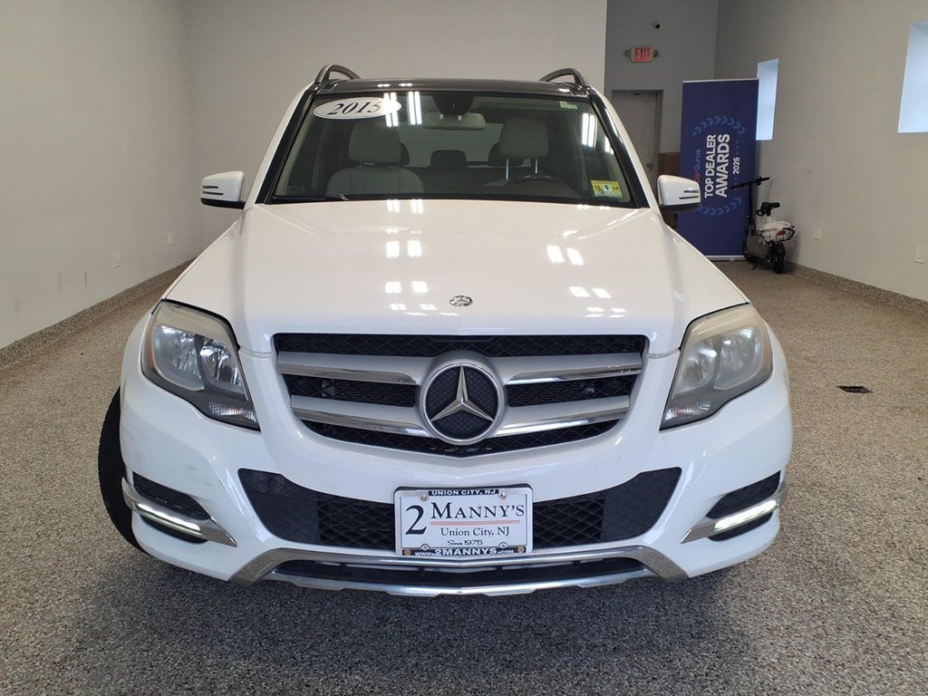 Used 2015 Mercedes-Benz GLK 350 4MATIC image 2