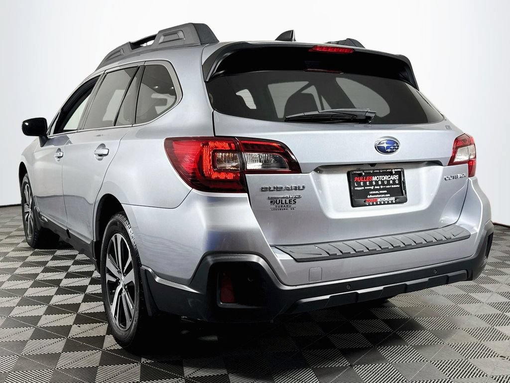 Used 2018 Subaru Outback 2.5i Limited AWD/4WD image 5