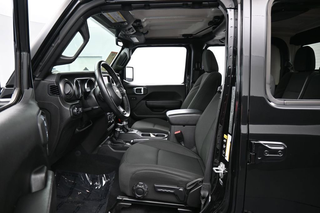 Used 2021 Jeep Gladiator Sport AWD/4WD image 11