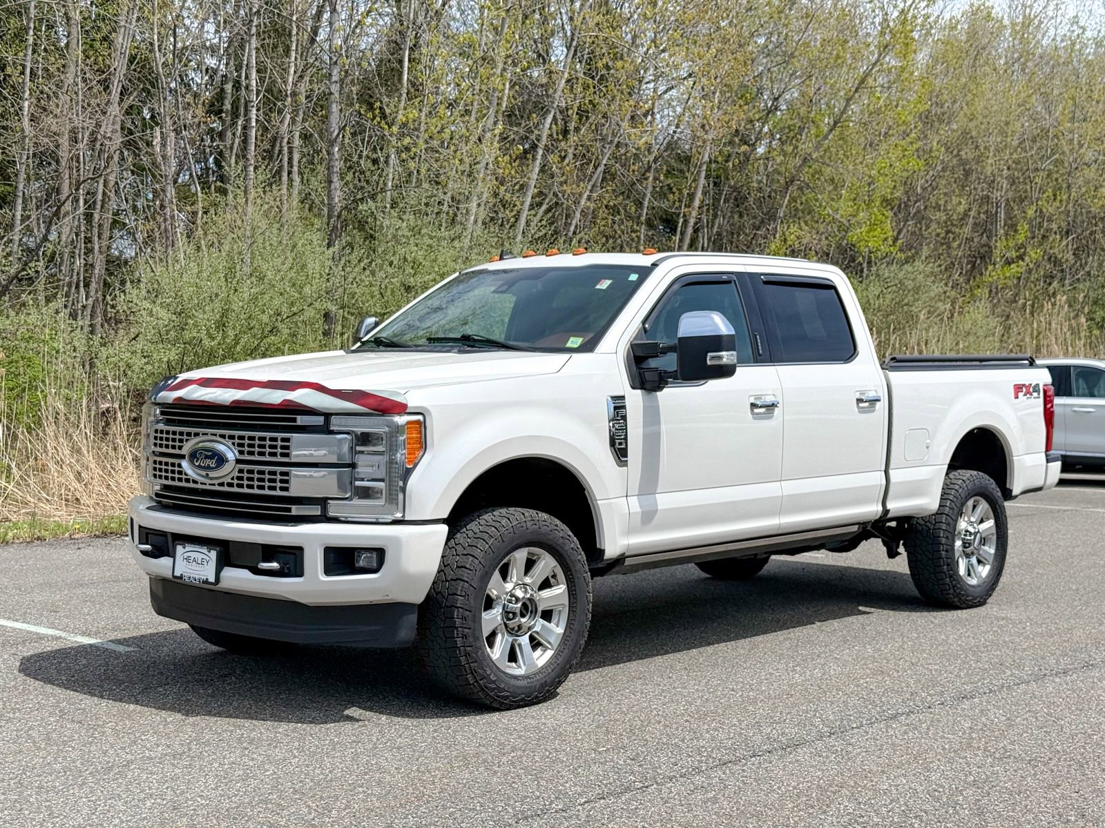 Certified 2019 Ford F250 Platinum w/ Platinum Ultimate Package AWD/4WD image 3