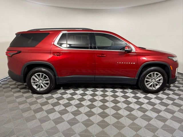 Used 2023 Chevrolet Traverse LT FWD image 7