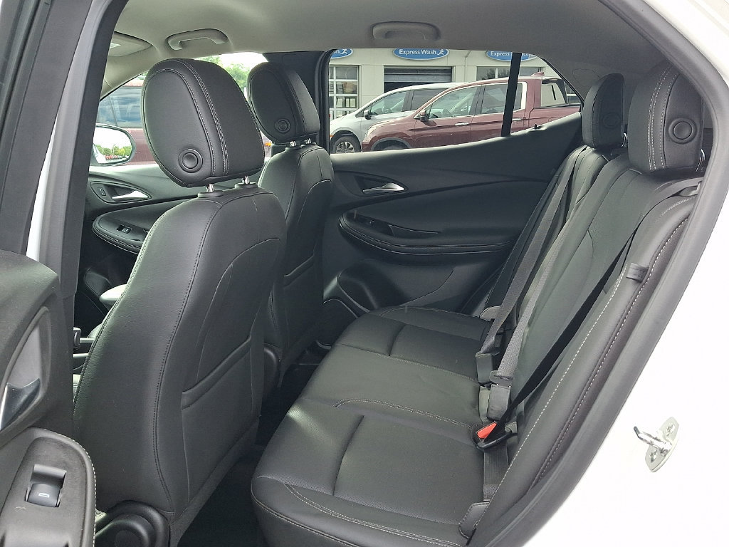 Used 2024 Buick Encore GX Sport Touring AWD/4WD image 13