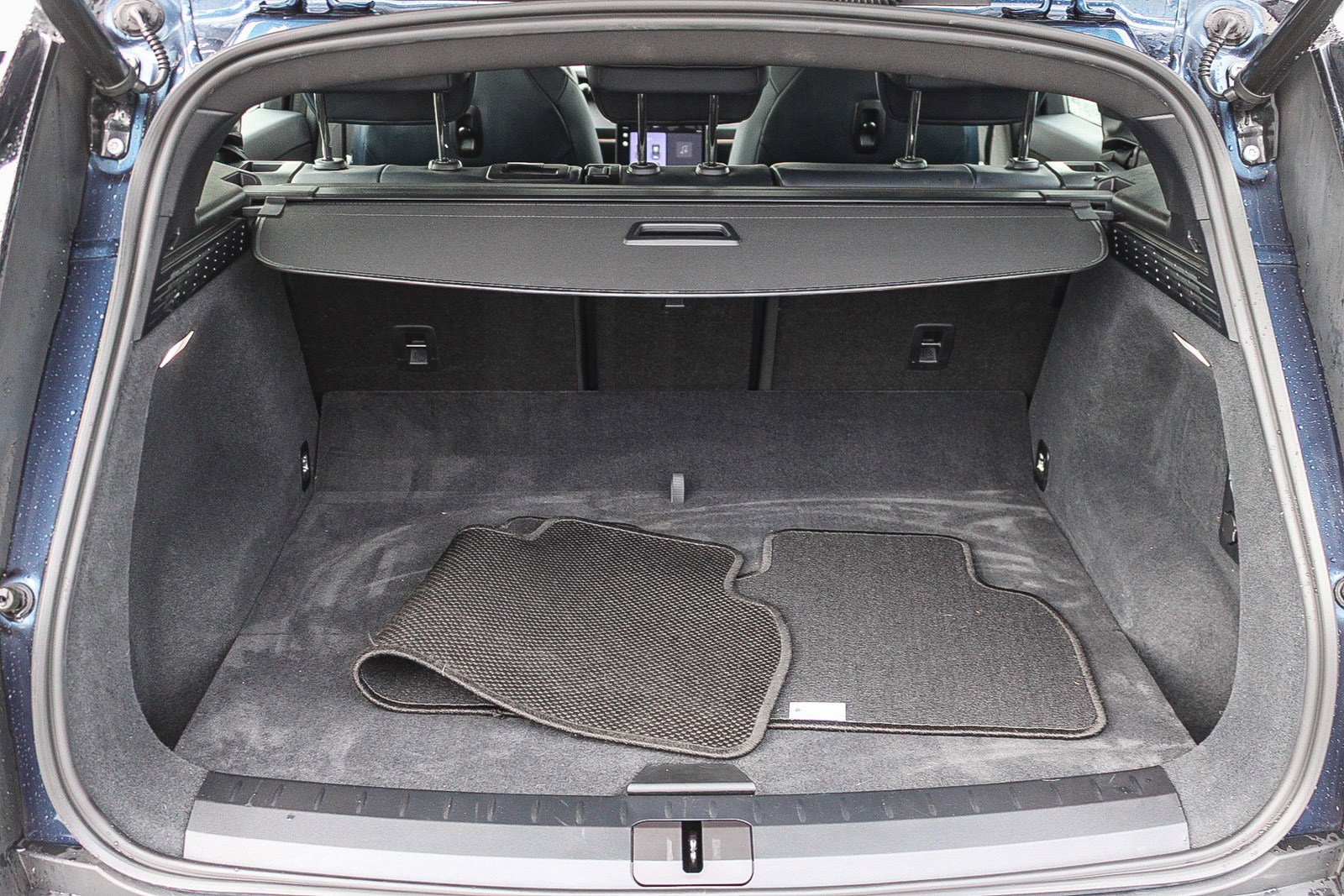 Used 2023 Fisker Ocean One image 26