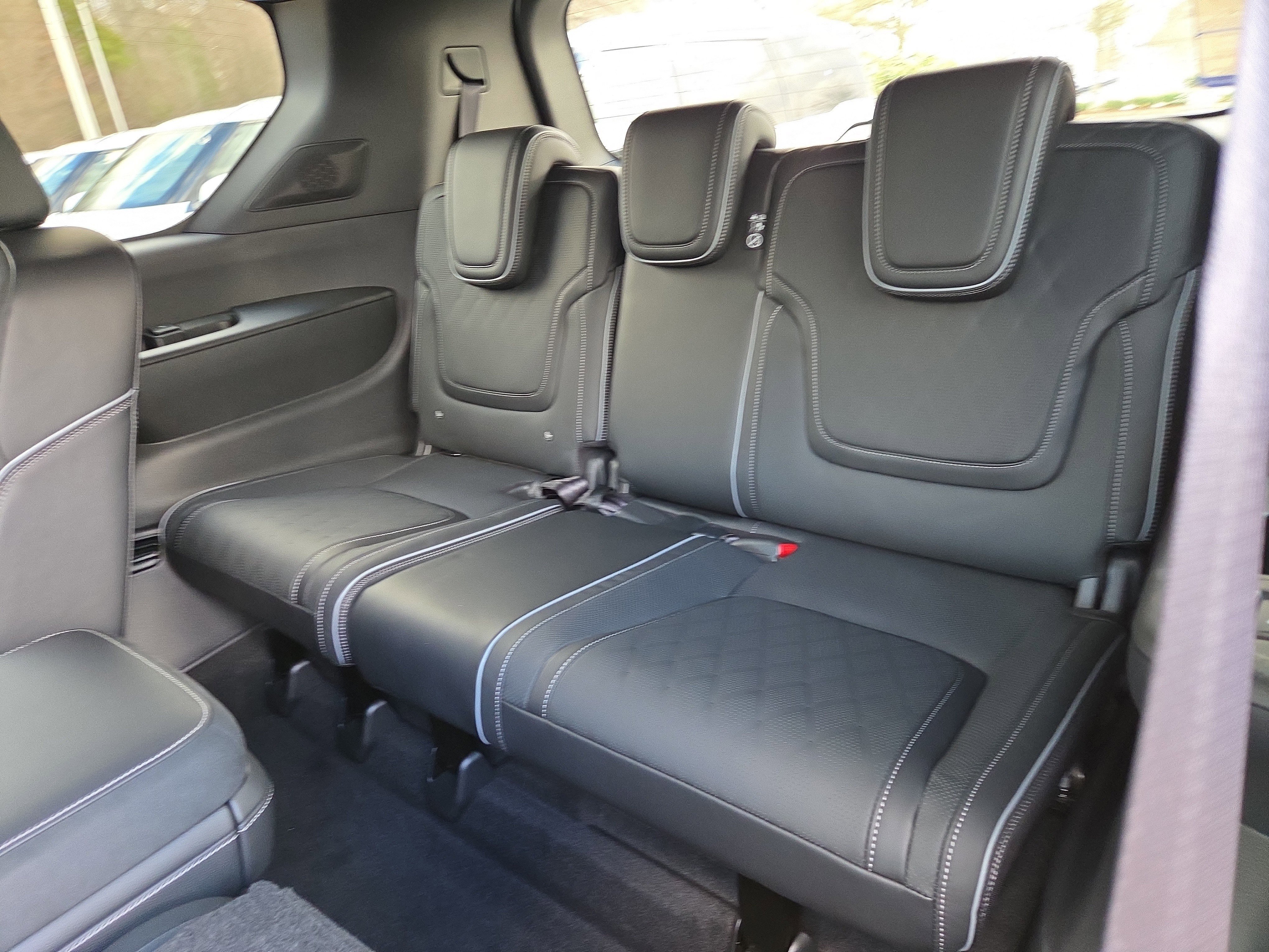 New 2026 INFINITI QX80 Autograph w/ Premium Cargo Package image 8