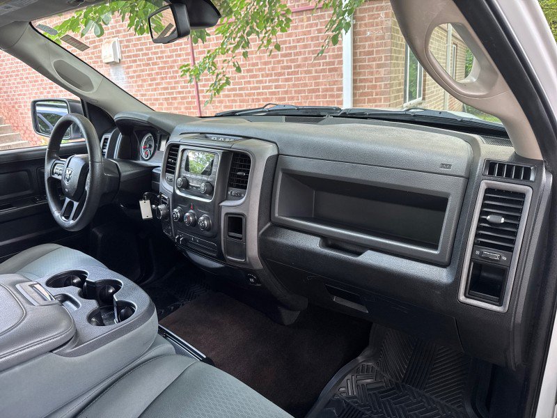 Used 2014 RAM 1500 Express AWD/4WD image 25
